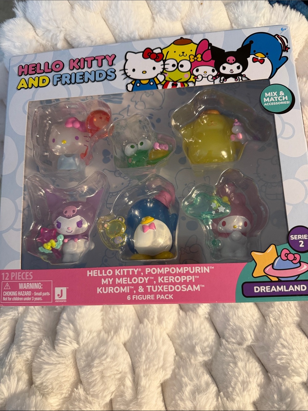 Hello Kitty Dreamland 6-Figure Pack - Pink, Blue, Yellow, Green, Purple, White